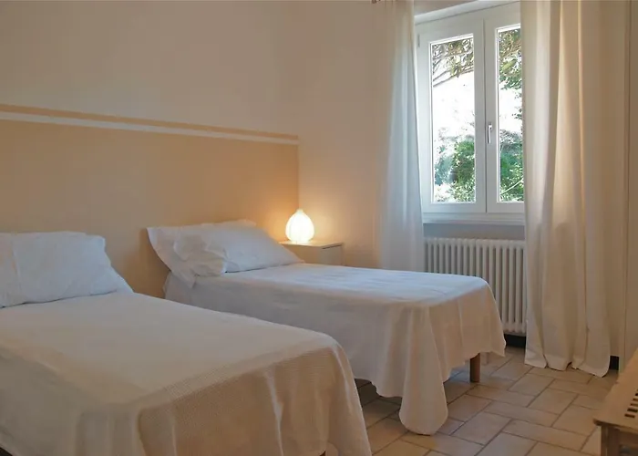 Apartment Con Giardino Dolcemare