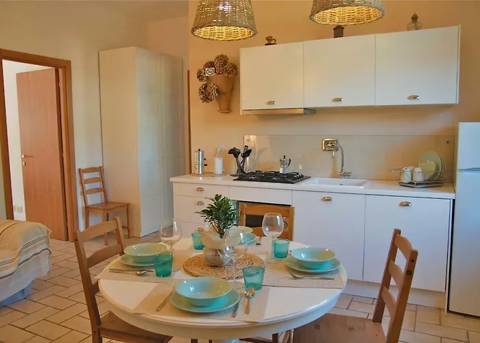 Apartment Con Giardino Dolcemare *